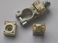 Ceramic Cube Fuses and Battery Terminal