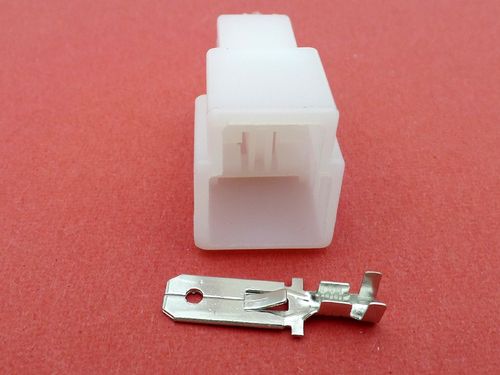 3 Way White No Lock 6.3mm Wiring Harness Connector