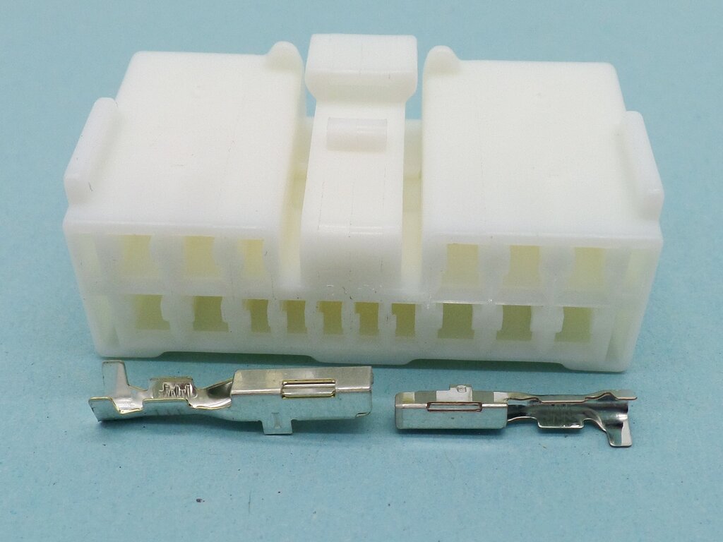 16 Way Yamaha White Hybrid Fuel Pump Relay Connector Plug K-14