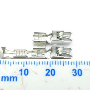 Terminals 2 Way Honda Motorcycle Automotive Fuse Box T5-6