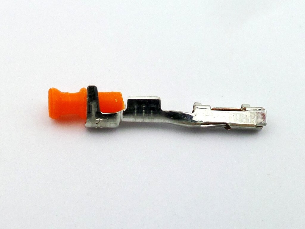 Connector 2 Way Female Wiring Loom TS Plug L-1 - Image 3