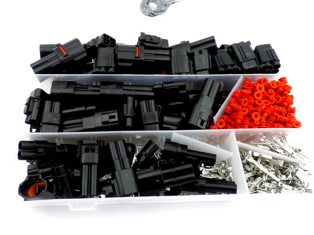 Connectors MT Black Automotive Wiring Loom 30 Kit N-5