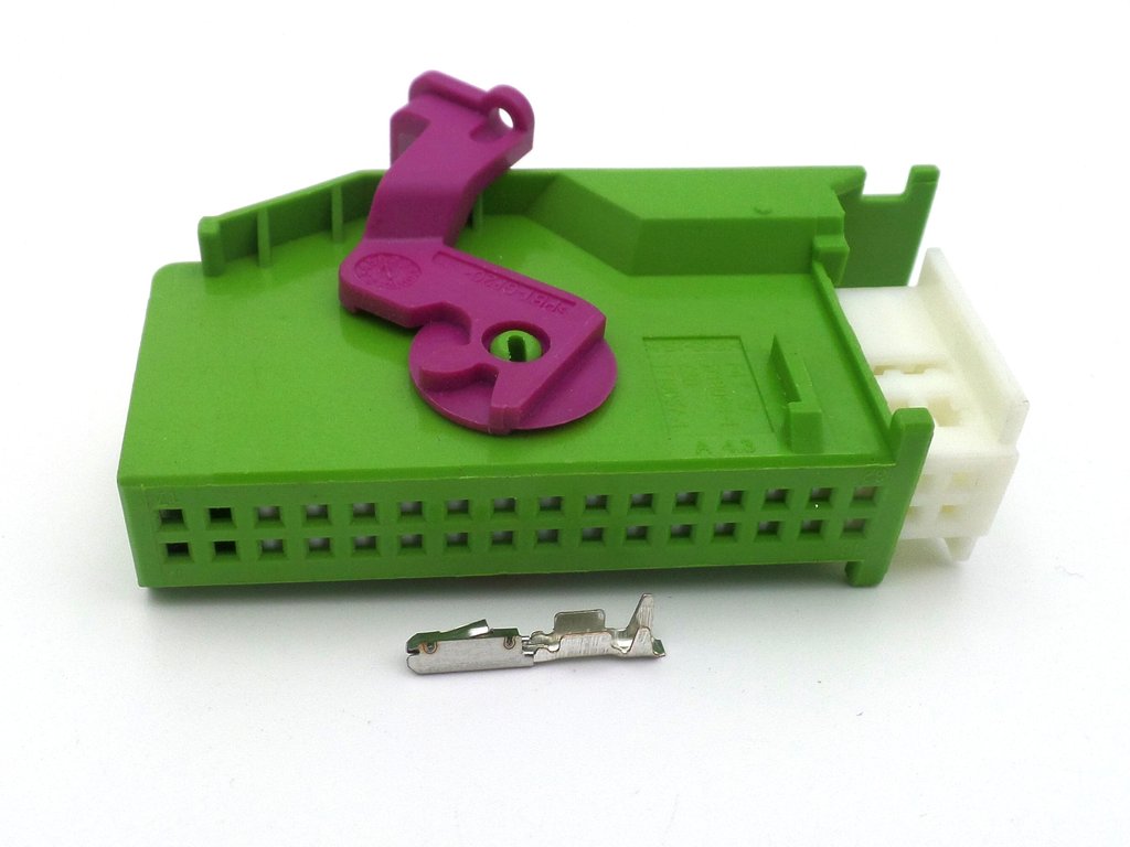 Connector 32 Way Green Audi VW Dash Ergo Lever Plug B-5