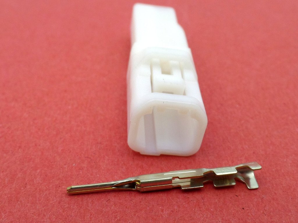 Connector 3 Way Male White Suzuki Yamaha Indicator Plug
