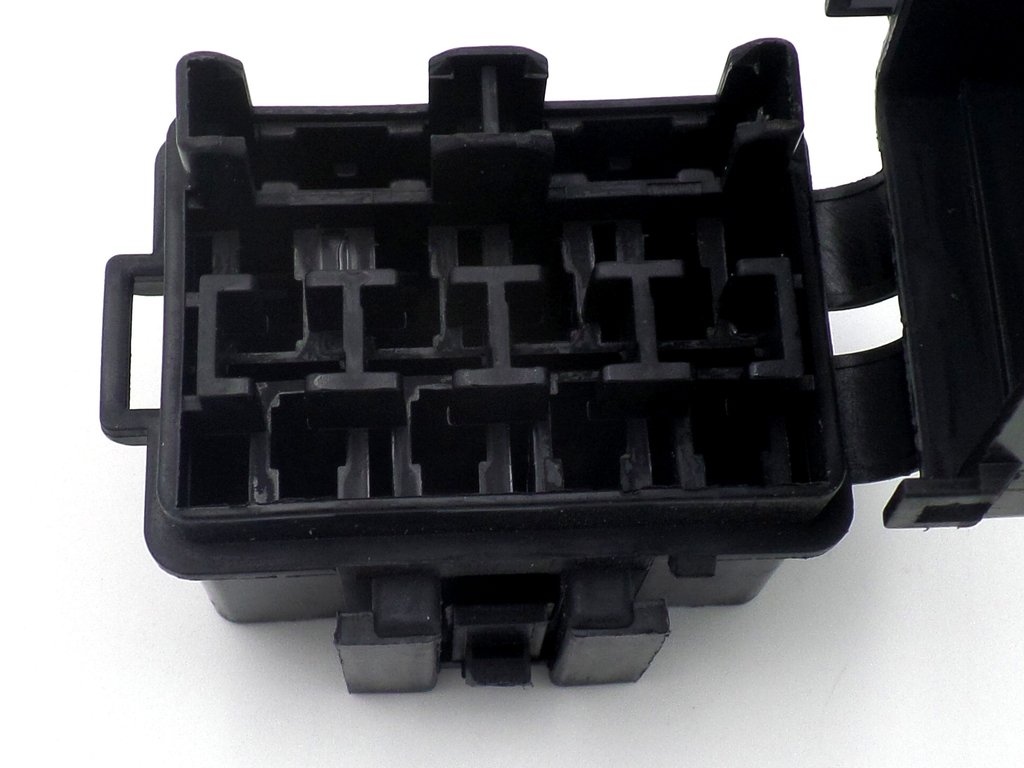 Fuse Box 4 Way Motorcycle Bottom Entry Blade Terminals K-21 - Image 3