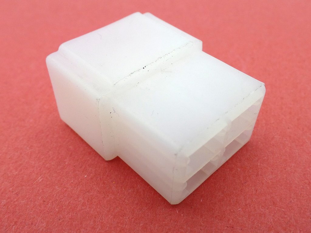 Connector 6.3mm 4 Way White No Latch Male Wiring Loom C-6 - Image 2