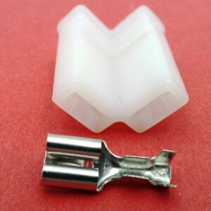 Connector 2 Way 6.0mm 250 Horn Indicator Relay L shaped J-8