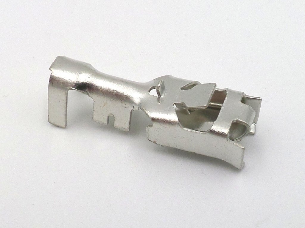 Connector Metri Pack 630 Sealed Blade Fuse Holder C-1 - Image 4