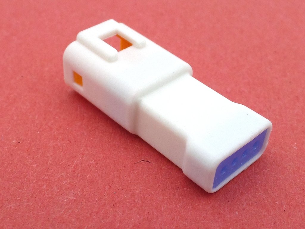 Ducati 4 Way Right Hand Handlebar White Sealed Connector - Image 2
