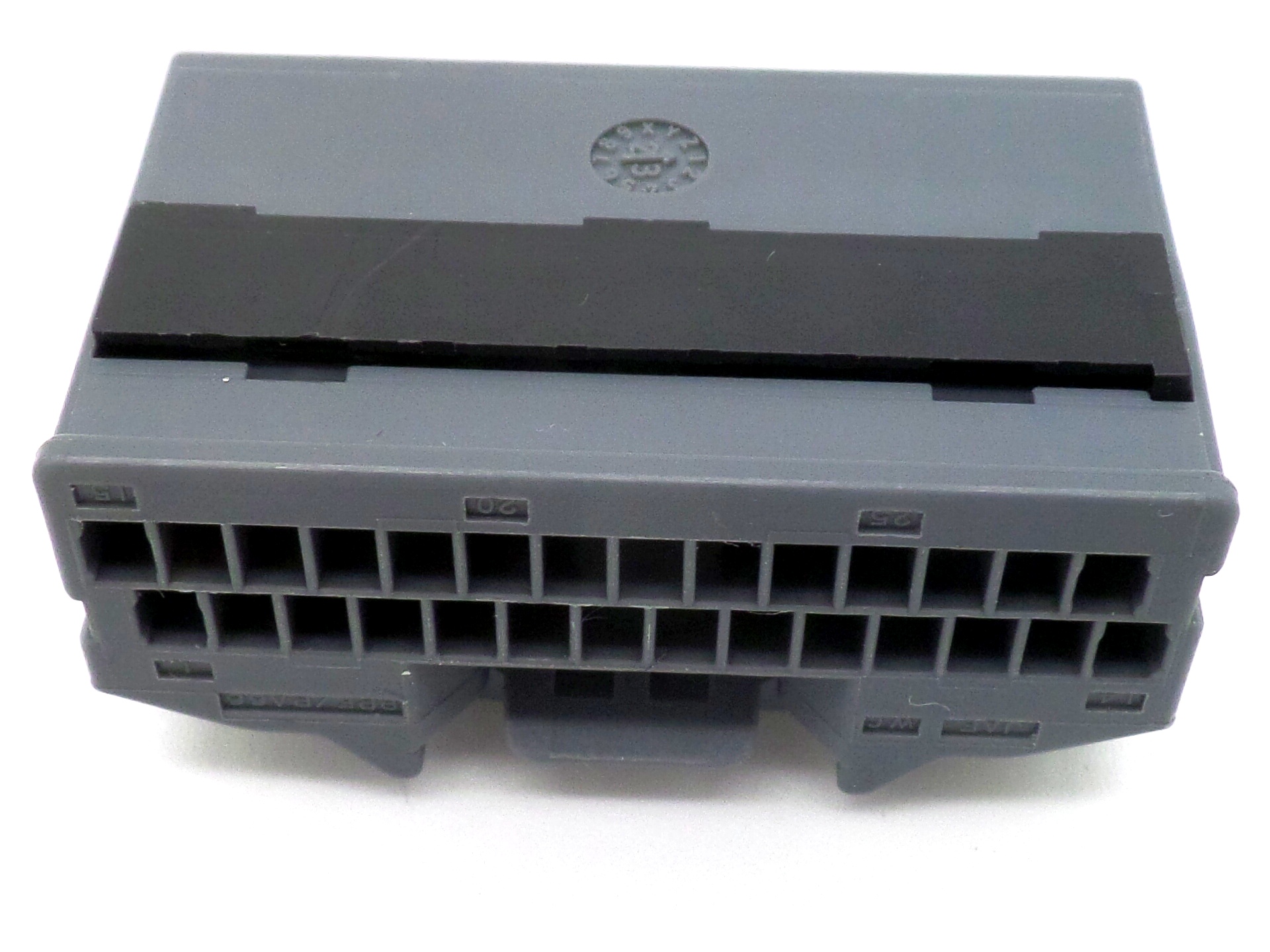 28 way Yamaha TFT dash connector plug set