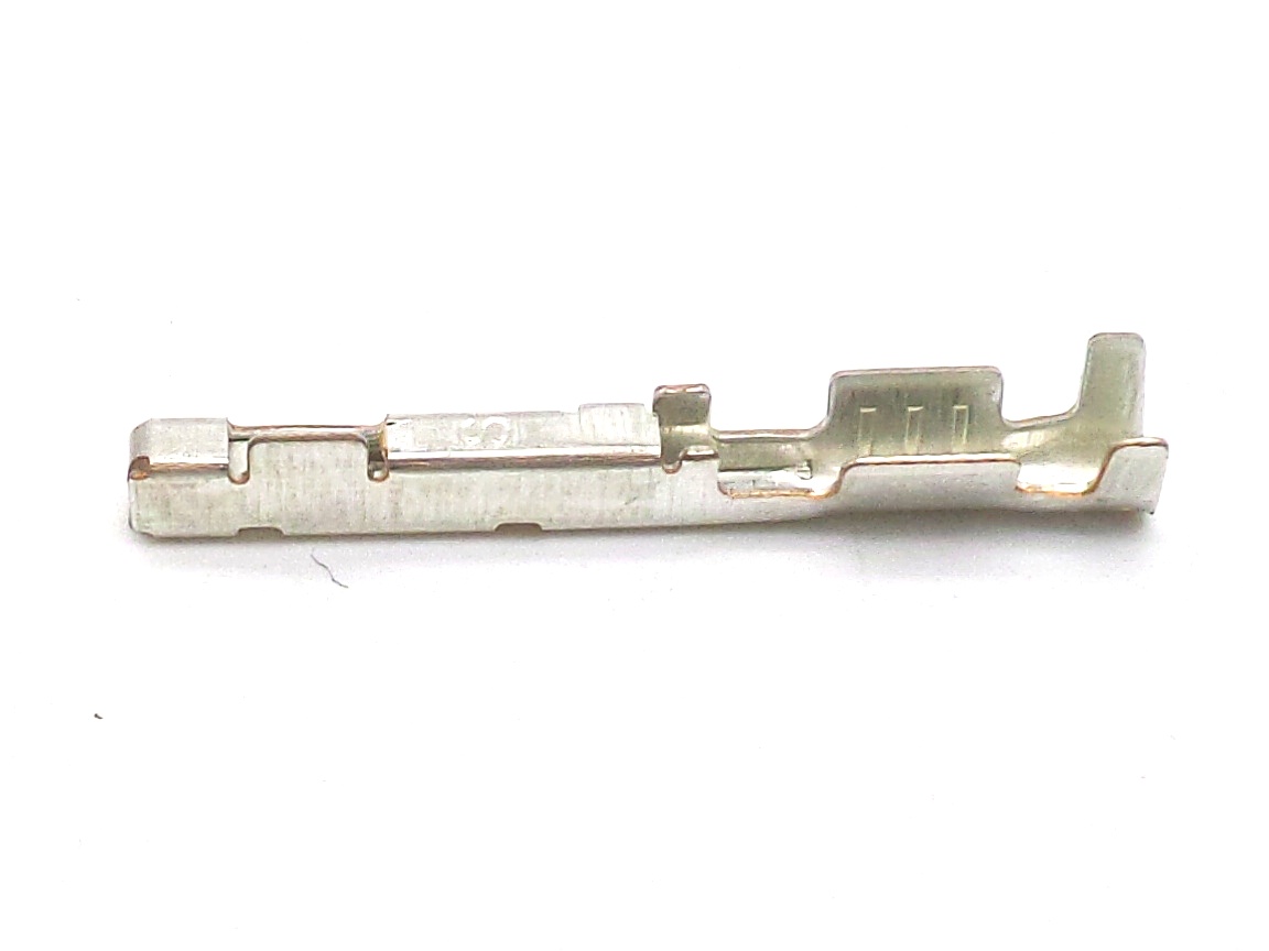28 way Honda, Suzuki tft dash screen connector terminal